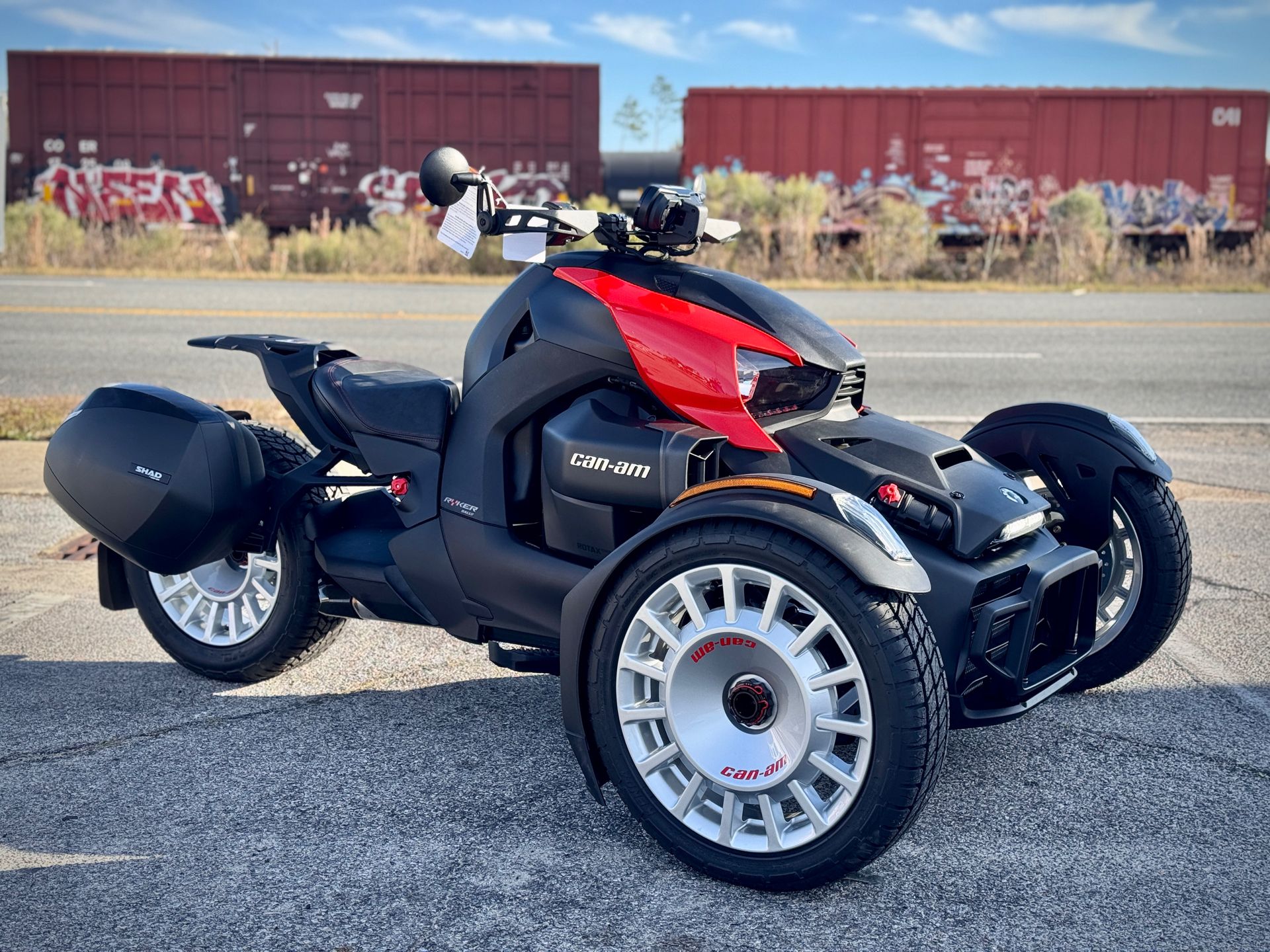 1920x1440 New 2025 Can Am Ryker Rally, Panama City FL. Specs, Price, Photo. Intense Black CA 000141