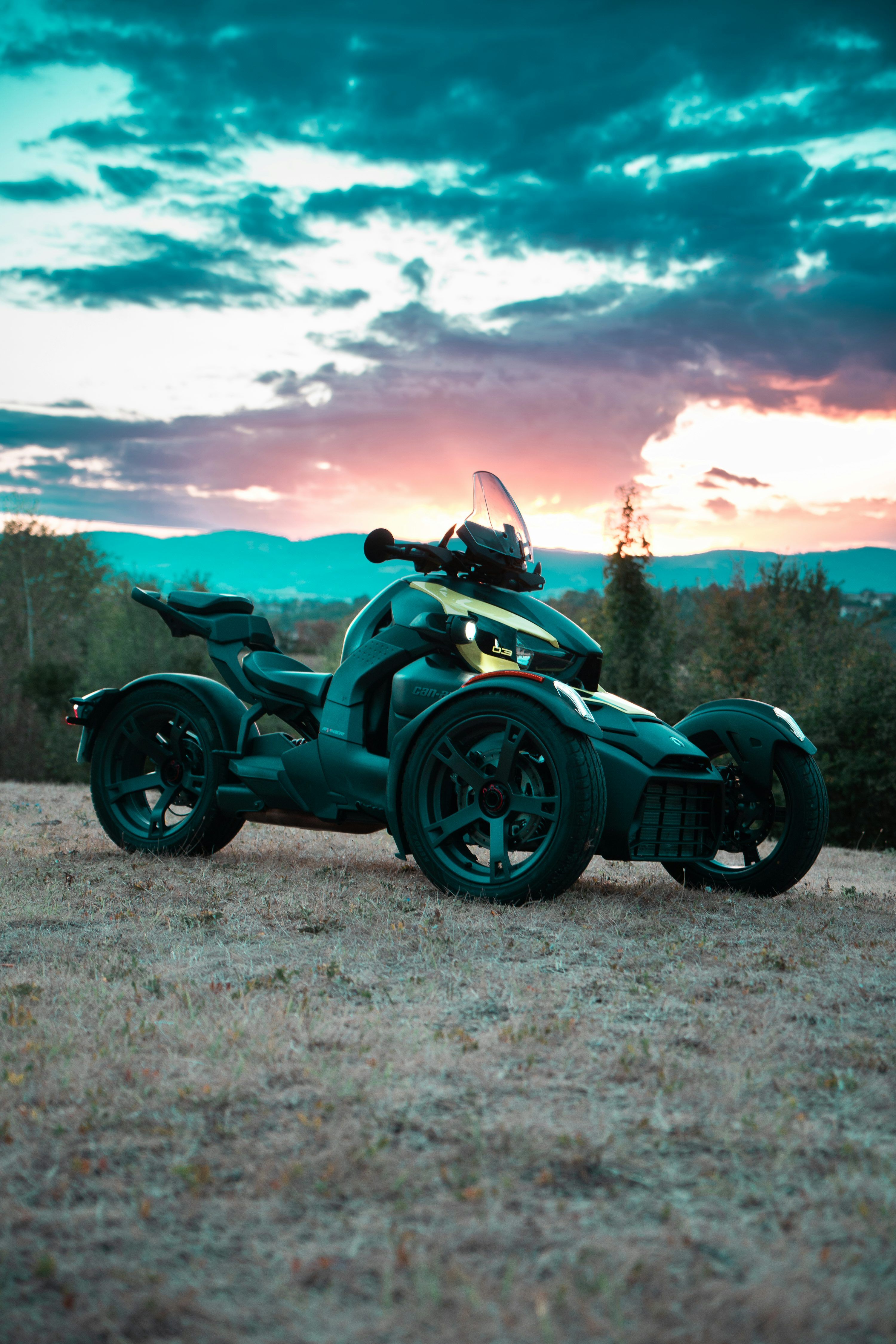 3000x4500 Can Am Picture. Download Free Image