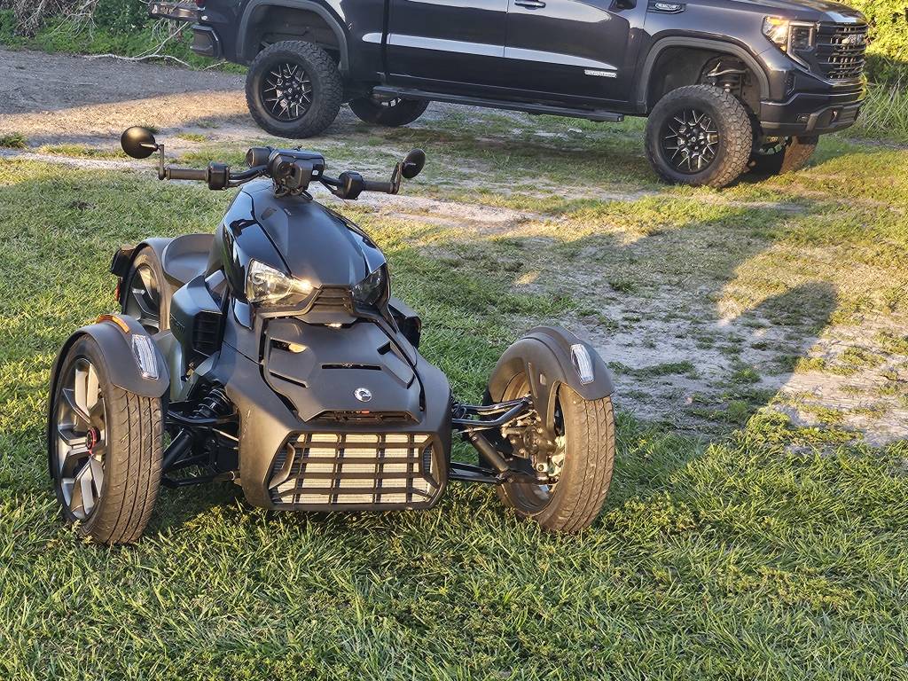 1024x768 Can Am Ryker 900 Motorcycle Rental In Palmetto, FL M 94w282e