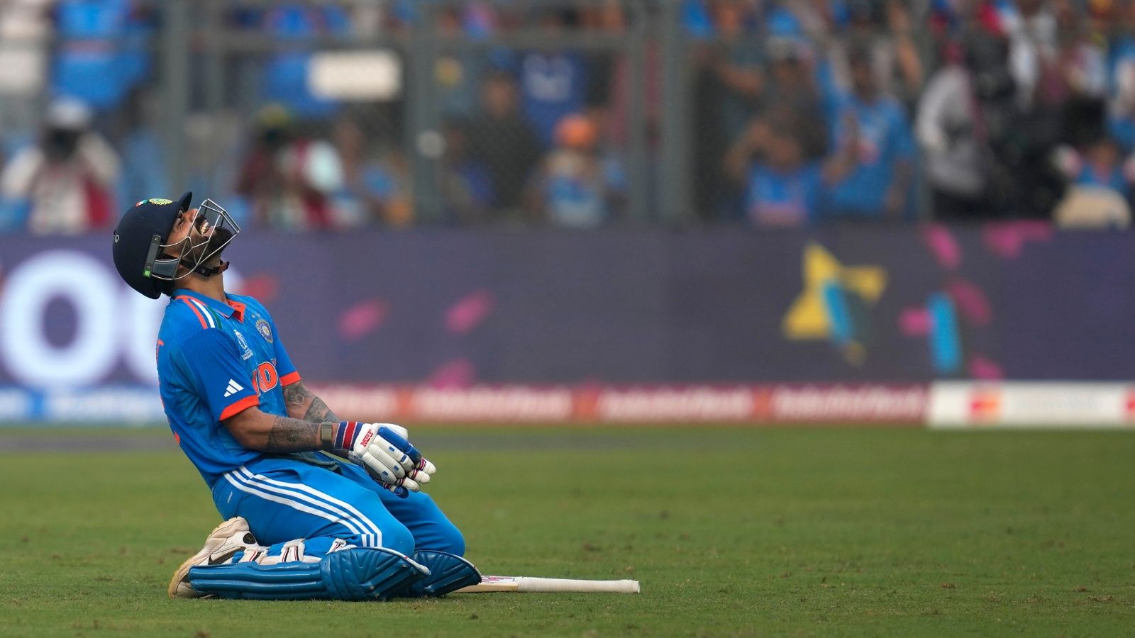 1600x900 World Cup: Virat Kohli Paints 'perfect Picture' In Front Of Hero Sachin Tendulkar And Love Of His Life Anushka Sharma. Cricket World Cup News Indian Express