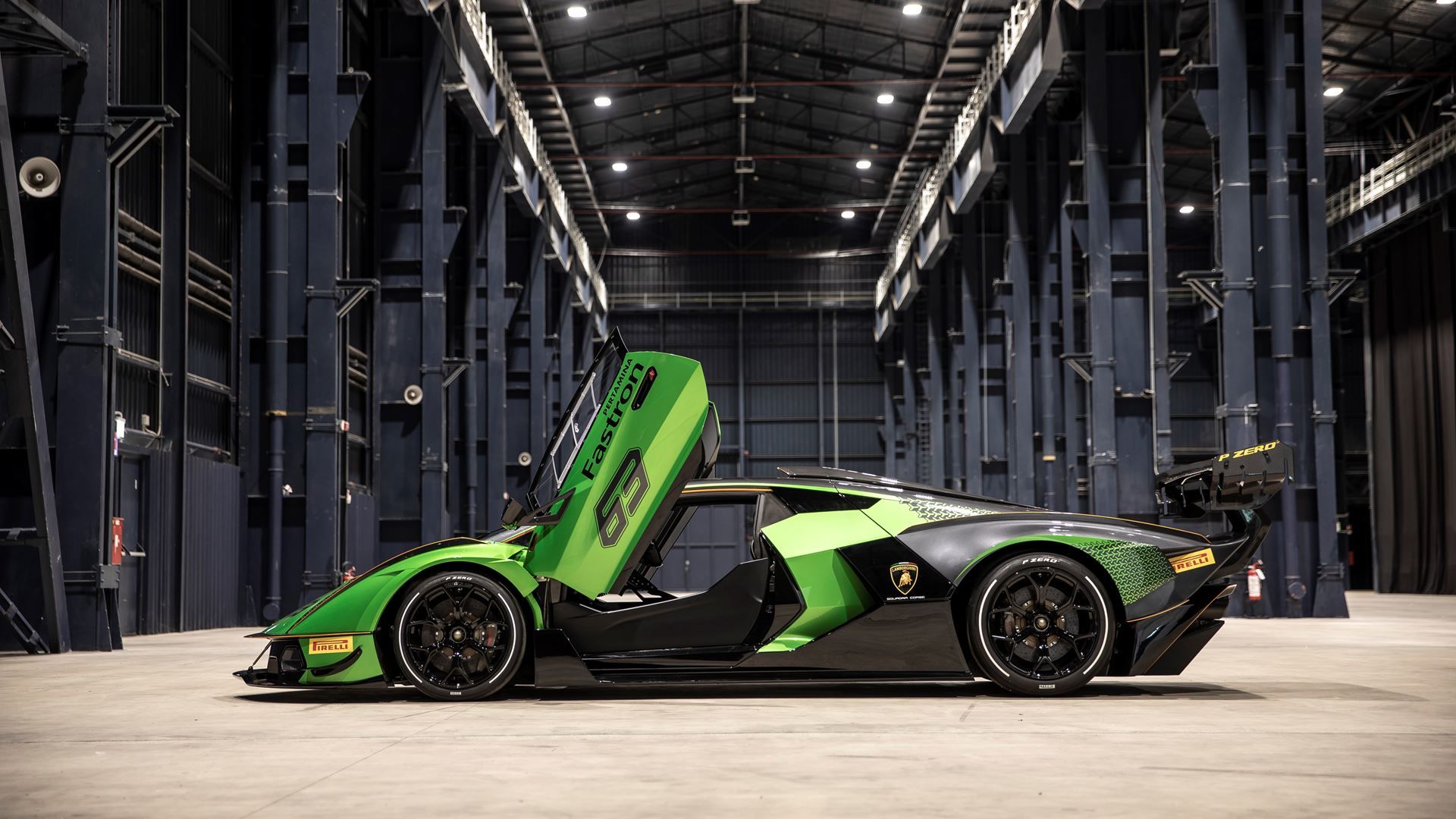 1920x1080 LAMBORGHINI ESSENZA SCV12 IS THE FIRST CAR ON THE MARKET WITH FULL CARBON CHASSIS HOMOLOGATEDásicos al Volante