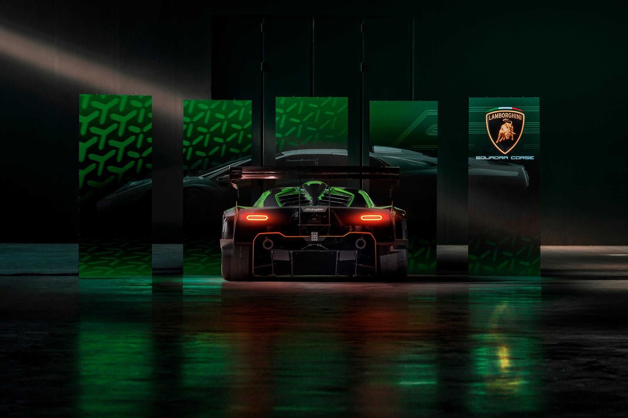 2000x1334 Gallery: Lamborghini Essenza SCV12