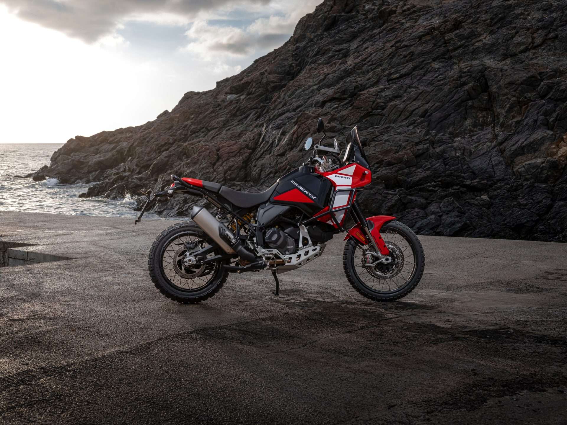 1920x1440 Ducati DesertX Discovery, the bike ready to embark on adventure without limits. Inside Motorcycles Magazine