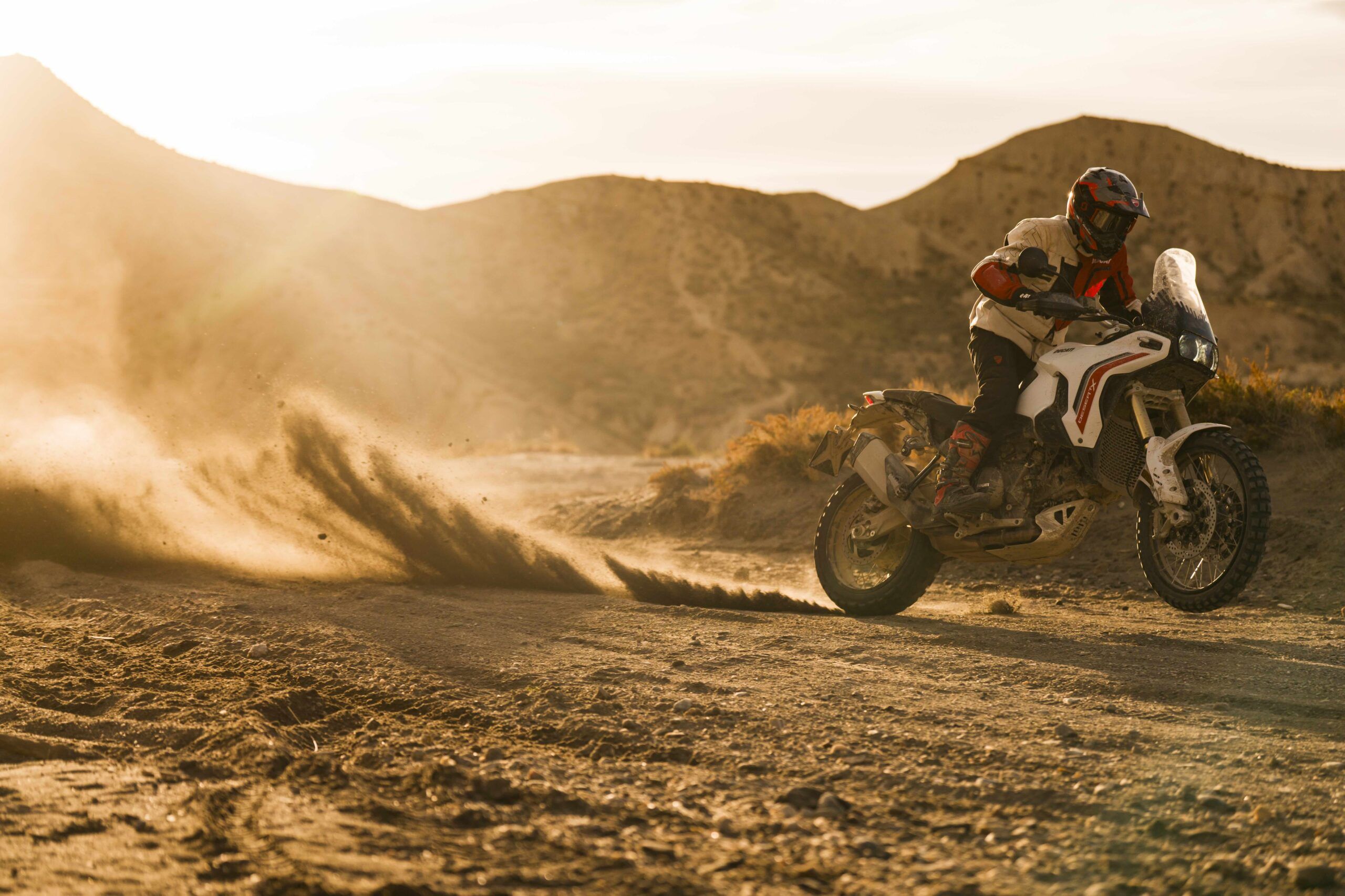 2560x1707 SECOND GEN: 2026 Ducati DesertX V2