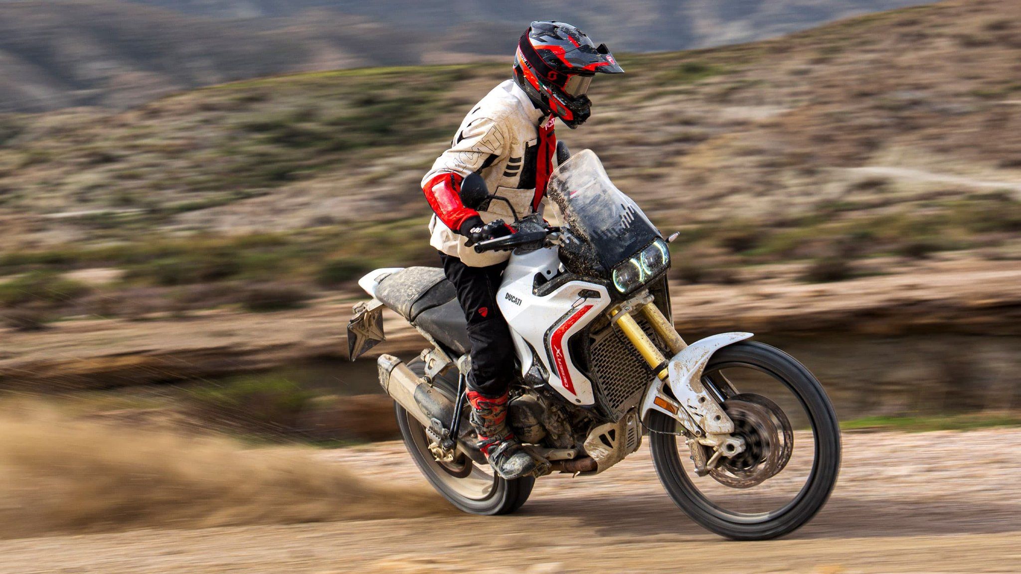 2048x1152 New Ducati Adventure Sport DESERTX Motorcycles
