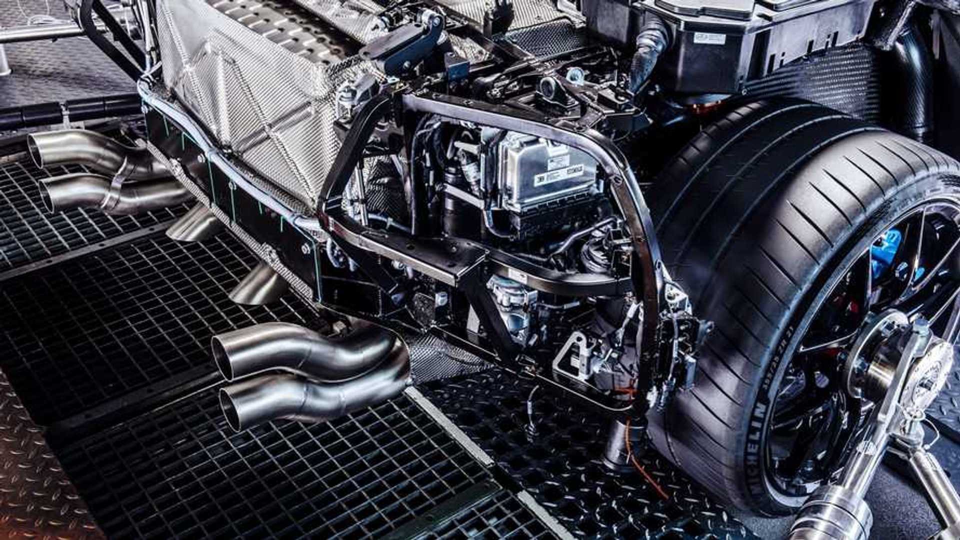1920x1080 Bugatti Highlights Quad Turbo W16 Engine's Complex Development