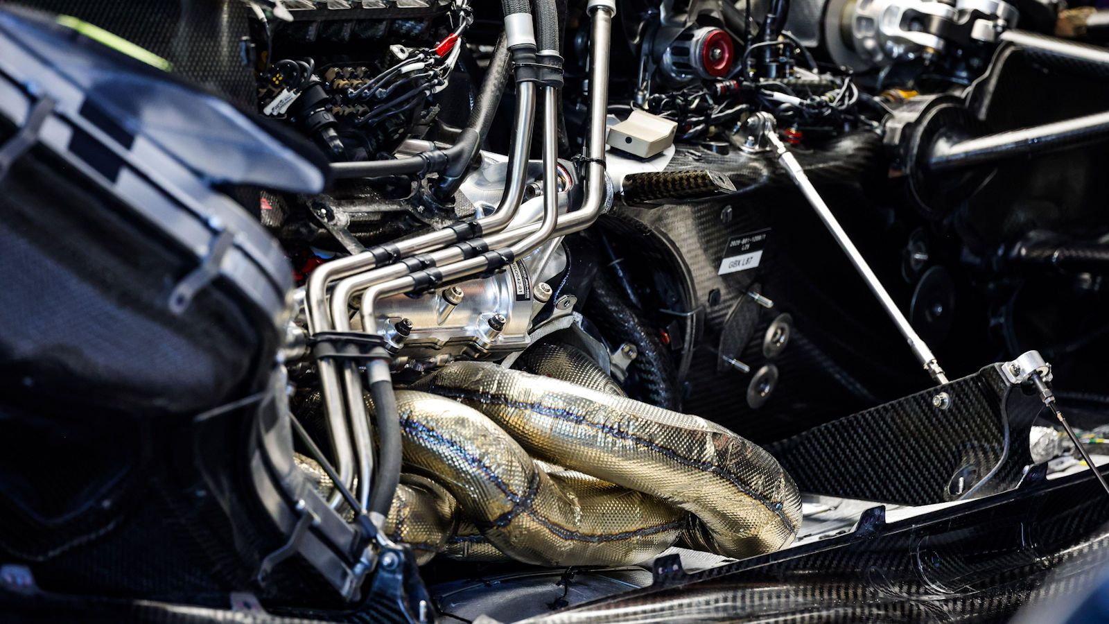1600x900 F1 uncovered: Revealing the inner workings of the Mercedes W16