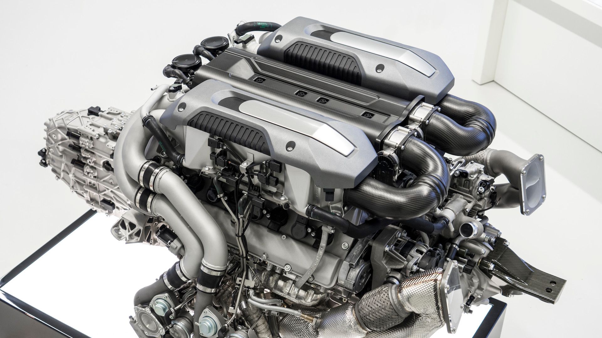 1920x1080 Rimac Is Developing a 'Bonkers' New Engine for Bugatti That It'll Reveal Next Year
