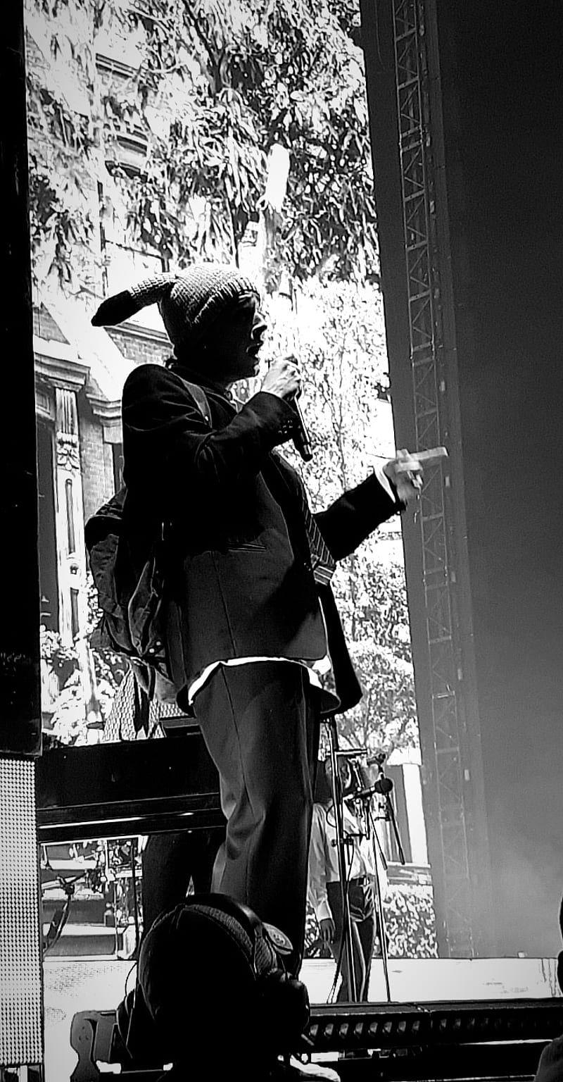 800x1536 Matty Healy, band, mattyhealy, music, the the HD phone wallpaper