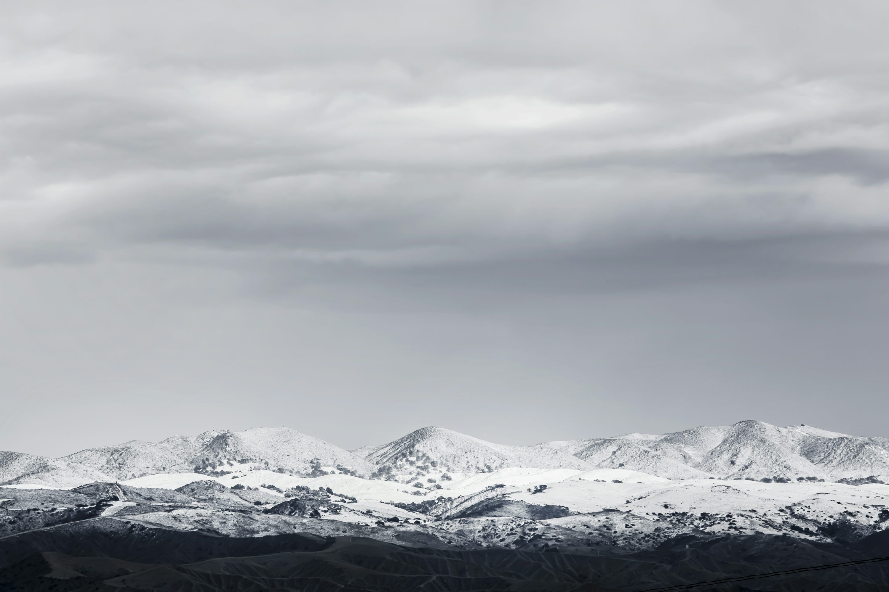 3000x2000 Grey Mountain Picture. Download Free Image