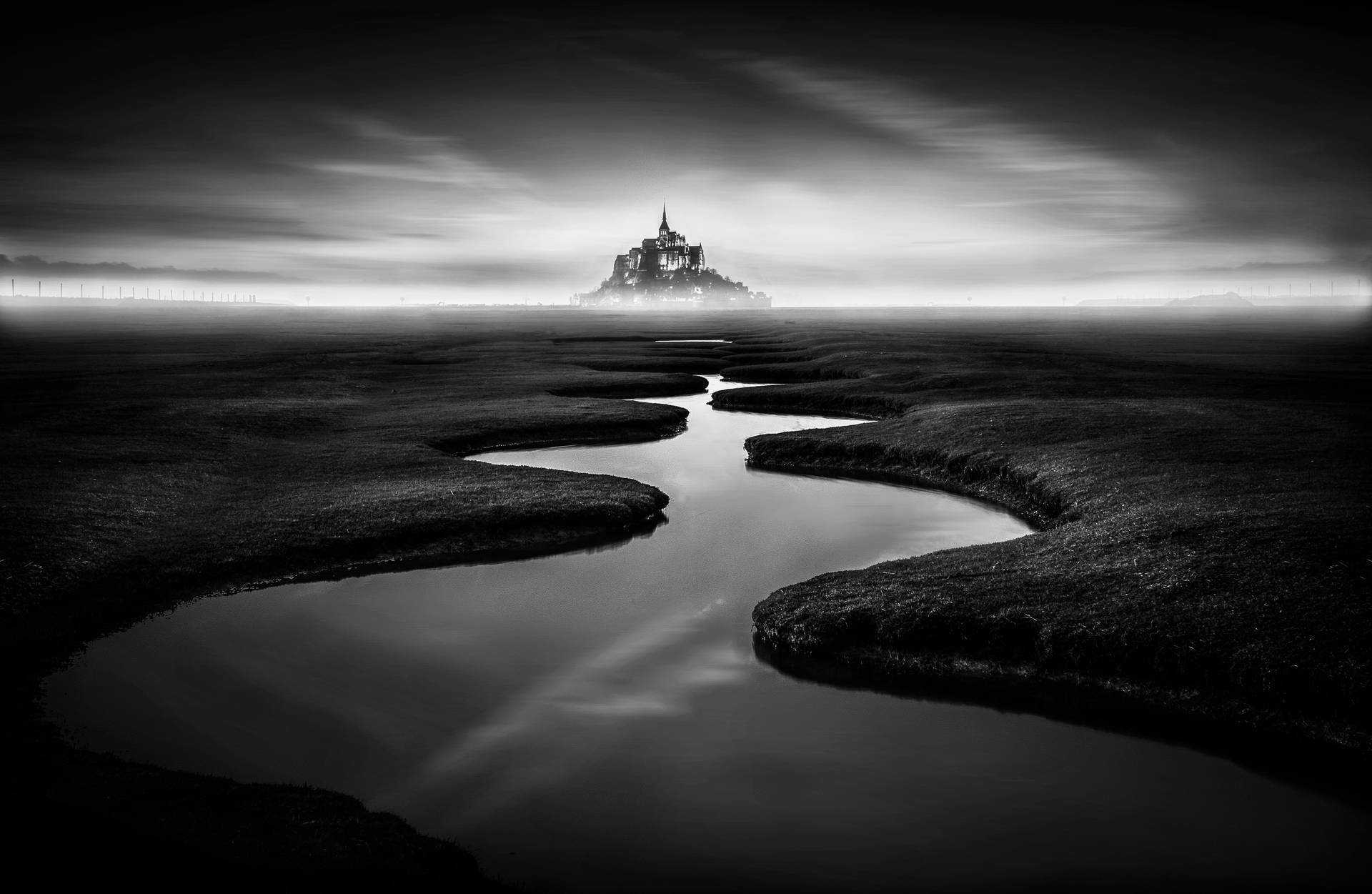 1920x1251 Download Black Mont Saint Michel France Wallpaper
