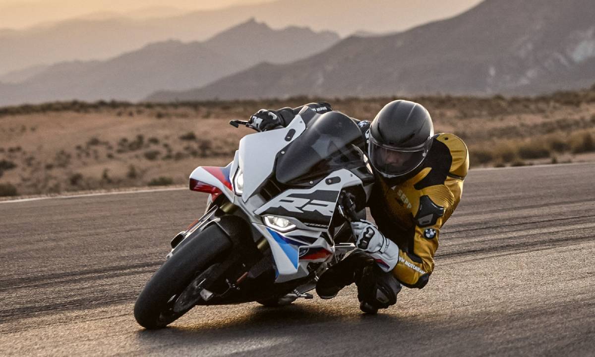1200x720 BMW S 1000 RR
