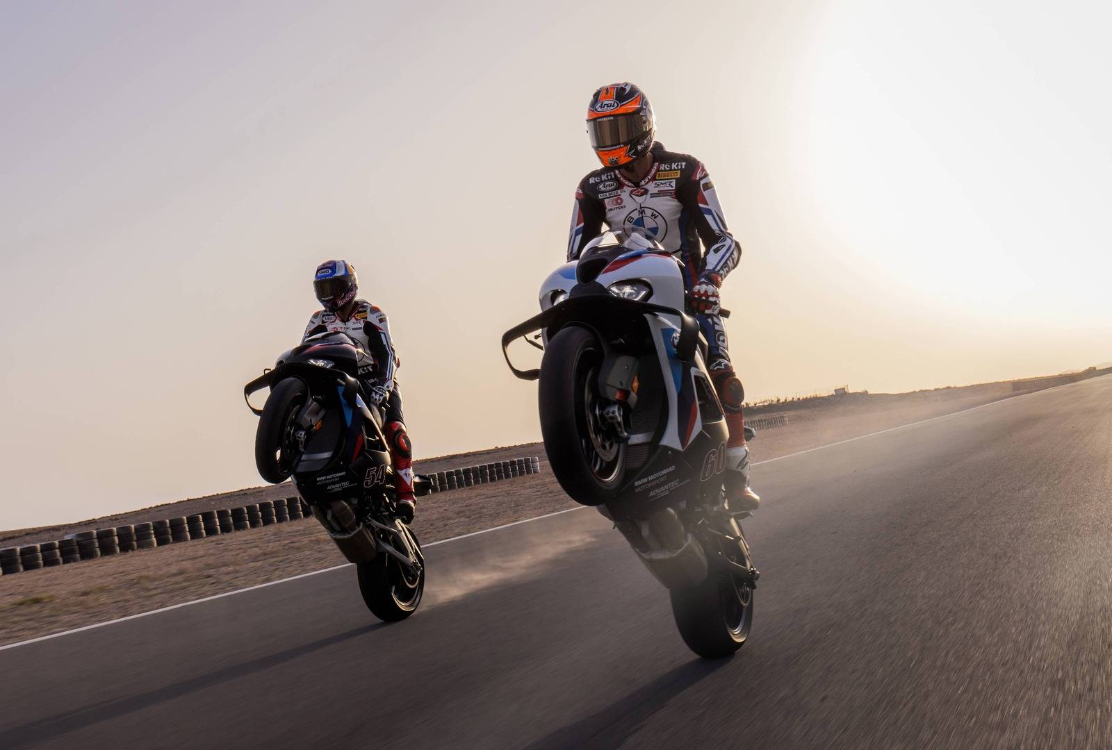 1600x1080 The 2025 BMW M 1000 RR And M 1000 R Are Here To Tremble The Liter Class Segment