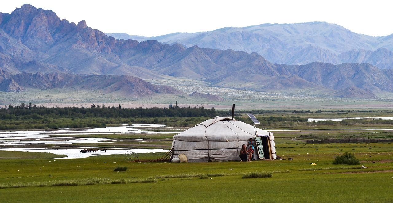 1280x662 Free Yurt & Mongolia Image
