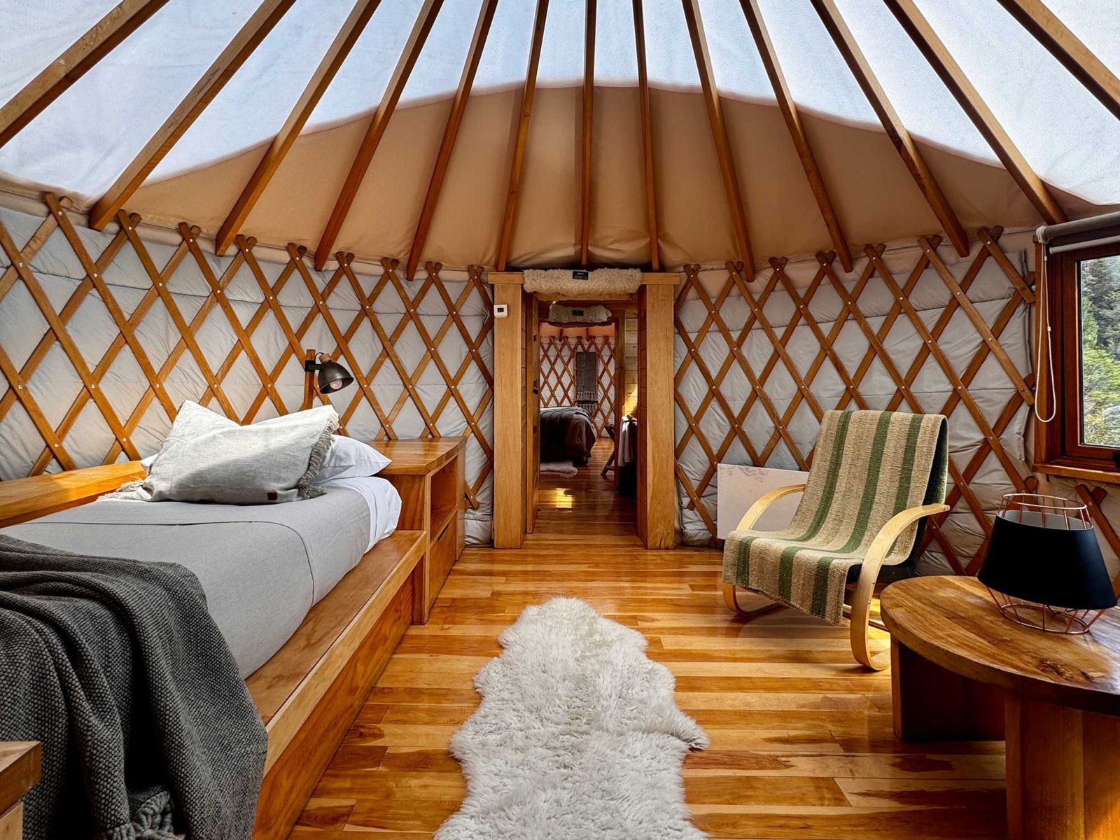 1600x1200 Family Yurt