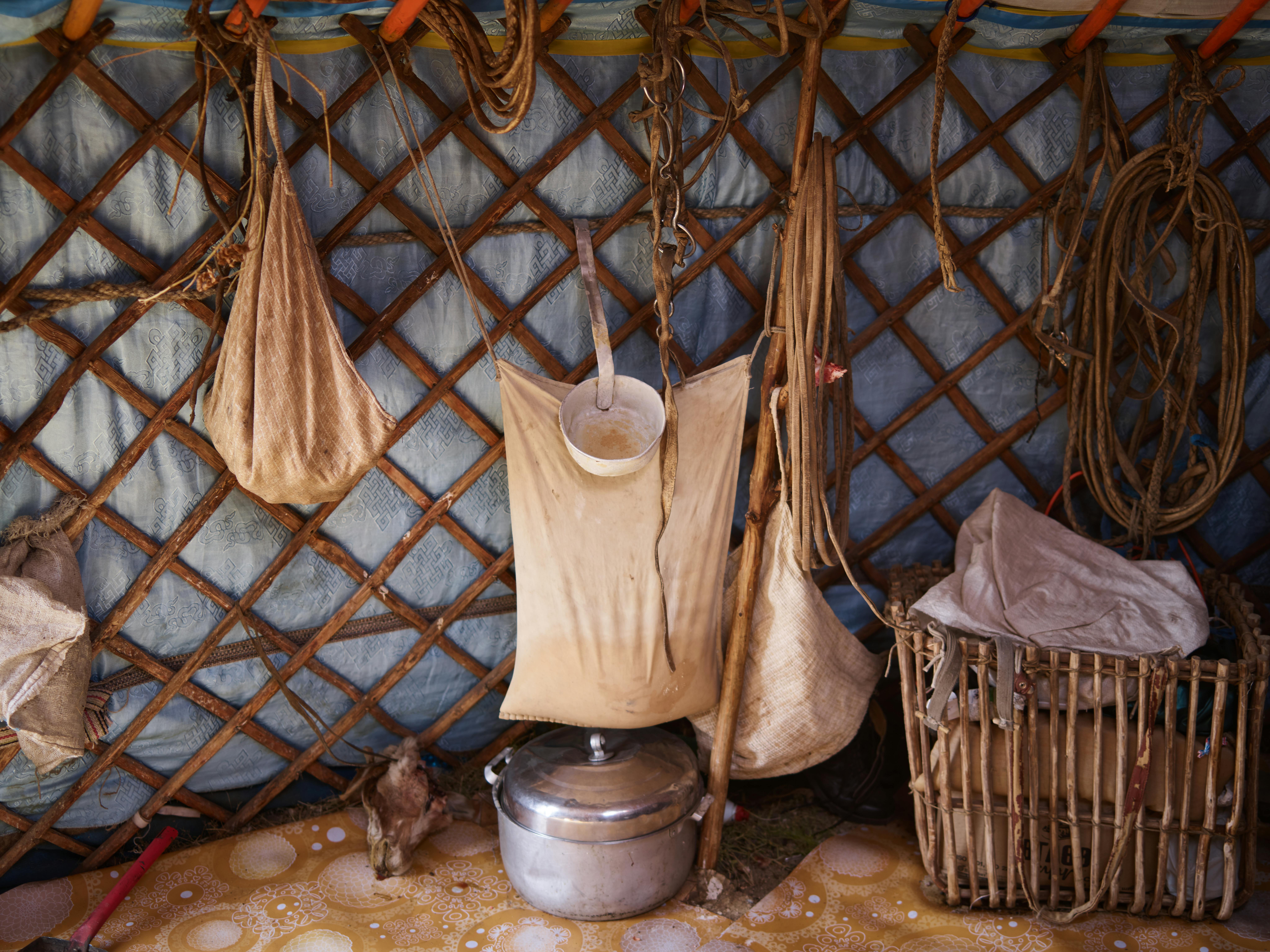 8192x6142 Interior of traditional Mongolian yurt · Free