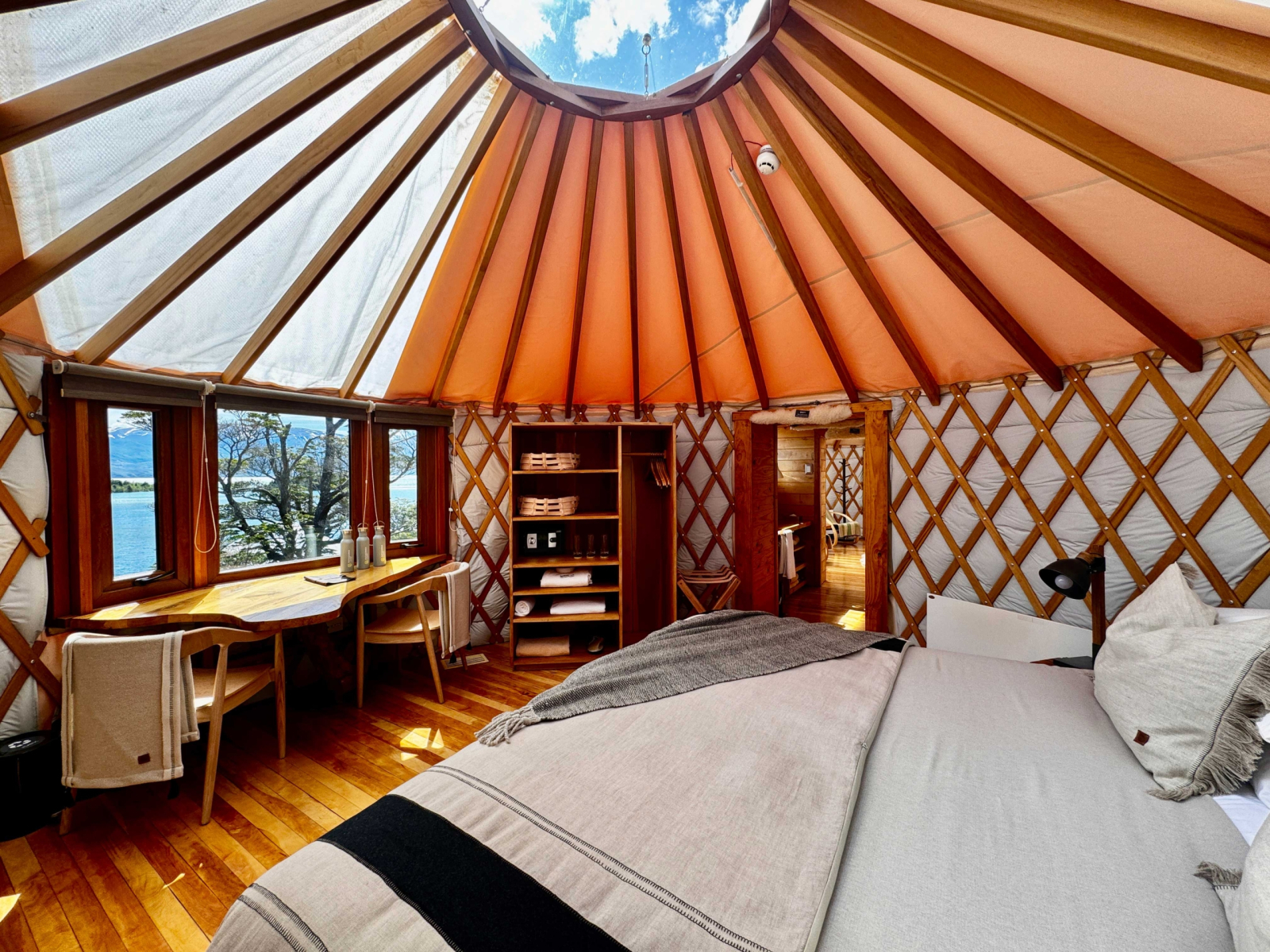 1600x1200 Suite Yurt