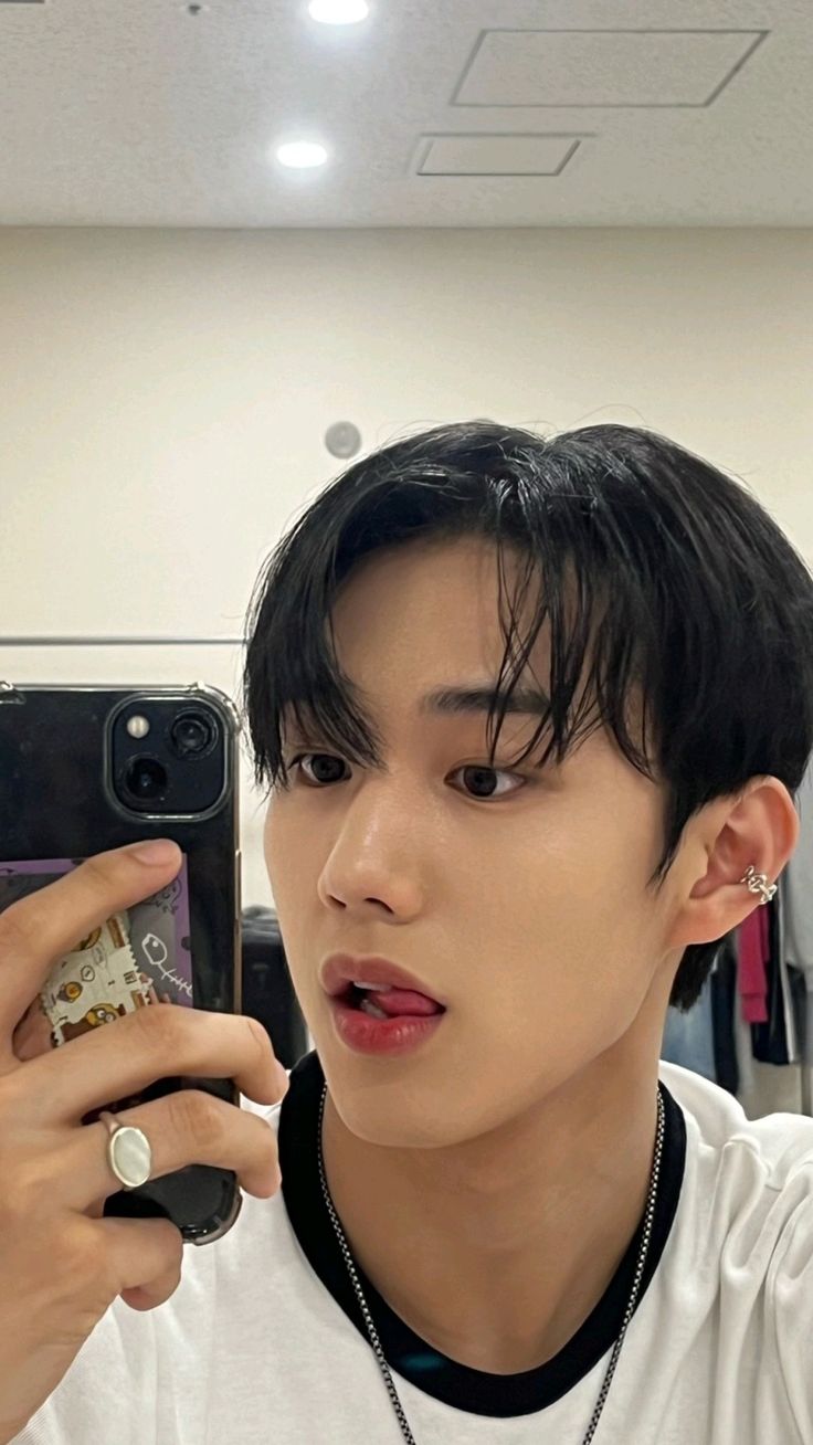 736x1308 intak
