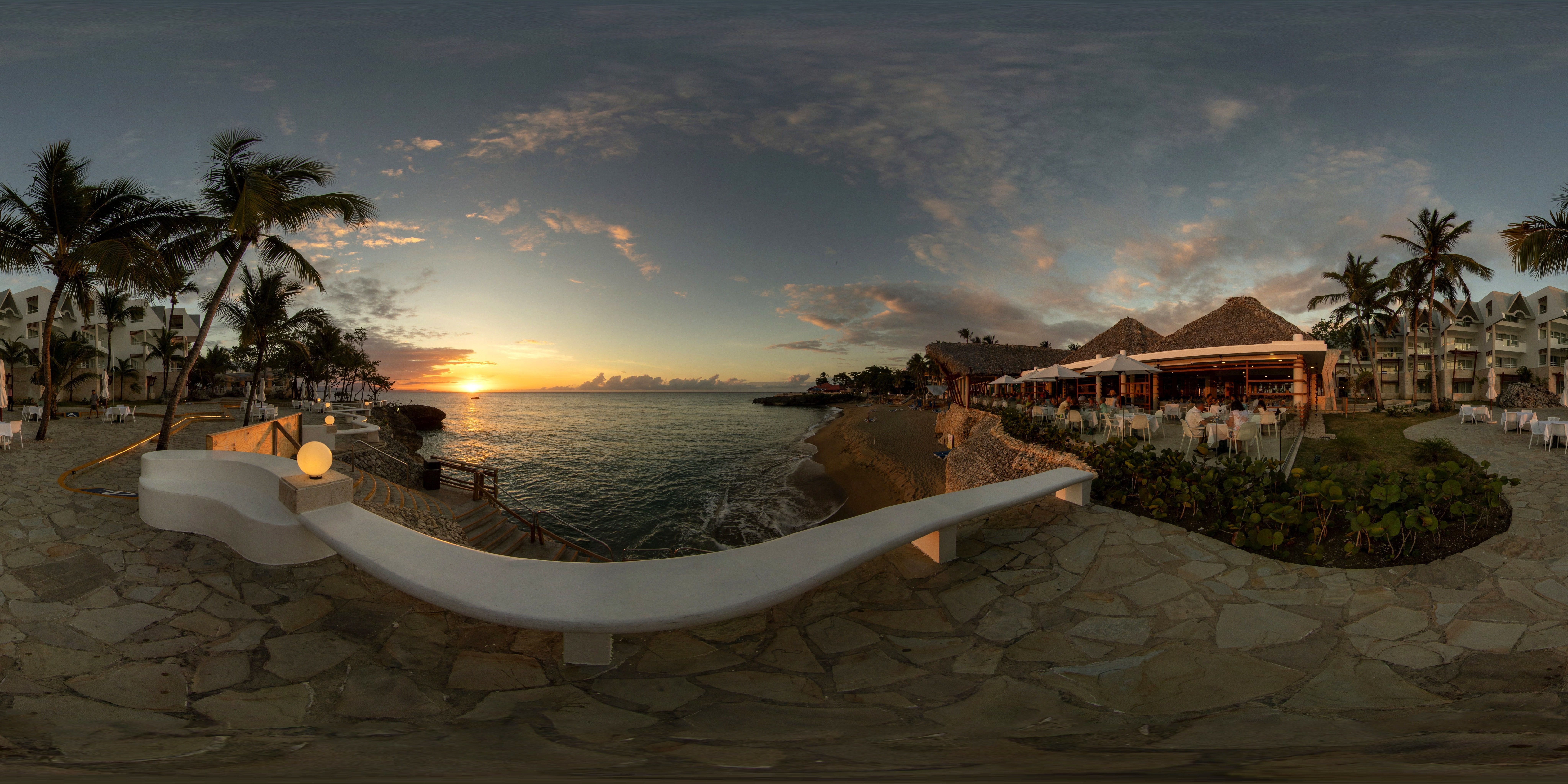 8192x4096 Panorama Photo Gallery and 360° Viewer