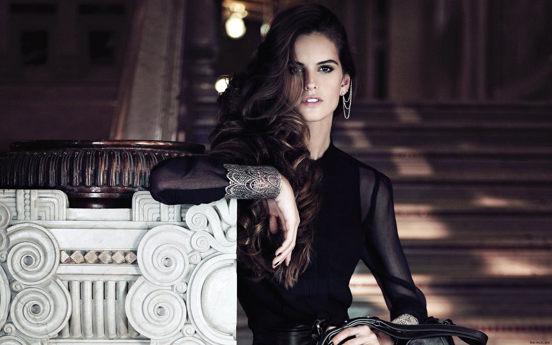 1920x1200 Izabel Goulart Elegance: HD Woman Wallpaper Spotlightx1200