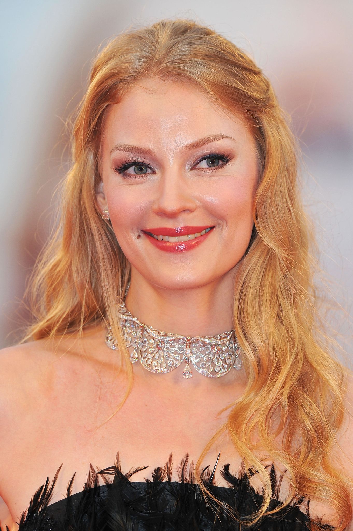 1362x2048 Svetlana Khodchenkova: Movies, TV