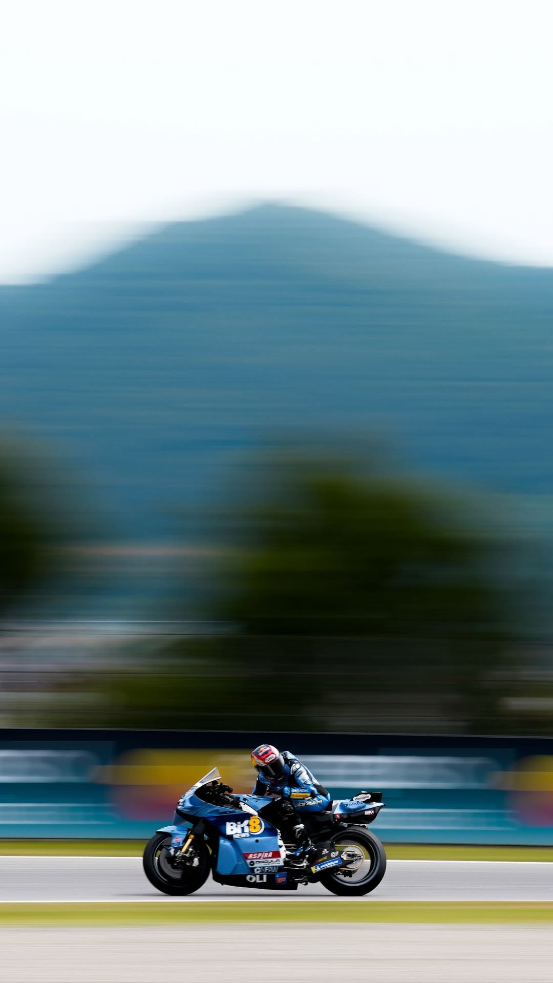 1080x1919 Alex Marquez Instagram Update