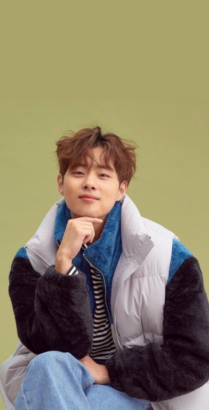 720x1407 CHO BYEONG KYU WALLPAPER 01