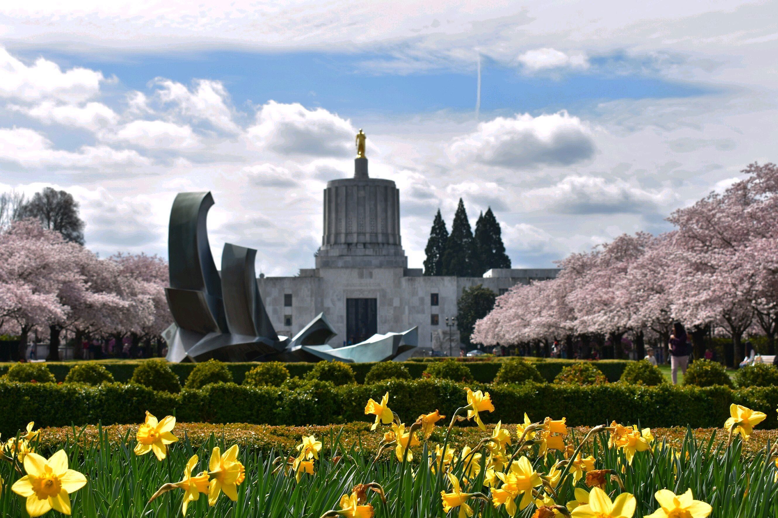2660x1773 Salem (Oregon) Wallpaper
