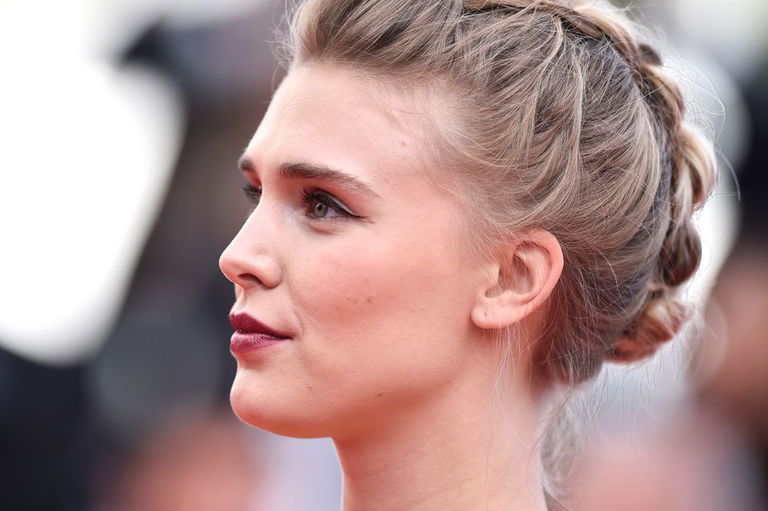 1111x740 Picture of Gaia Weiss