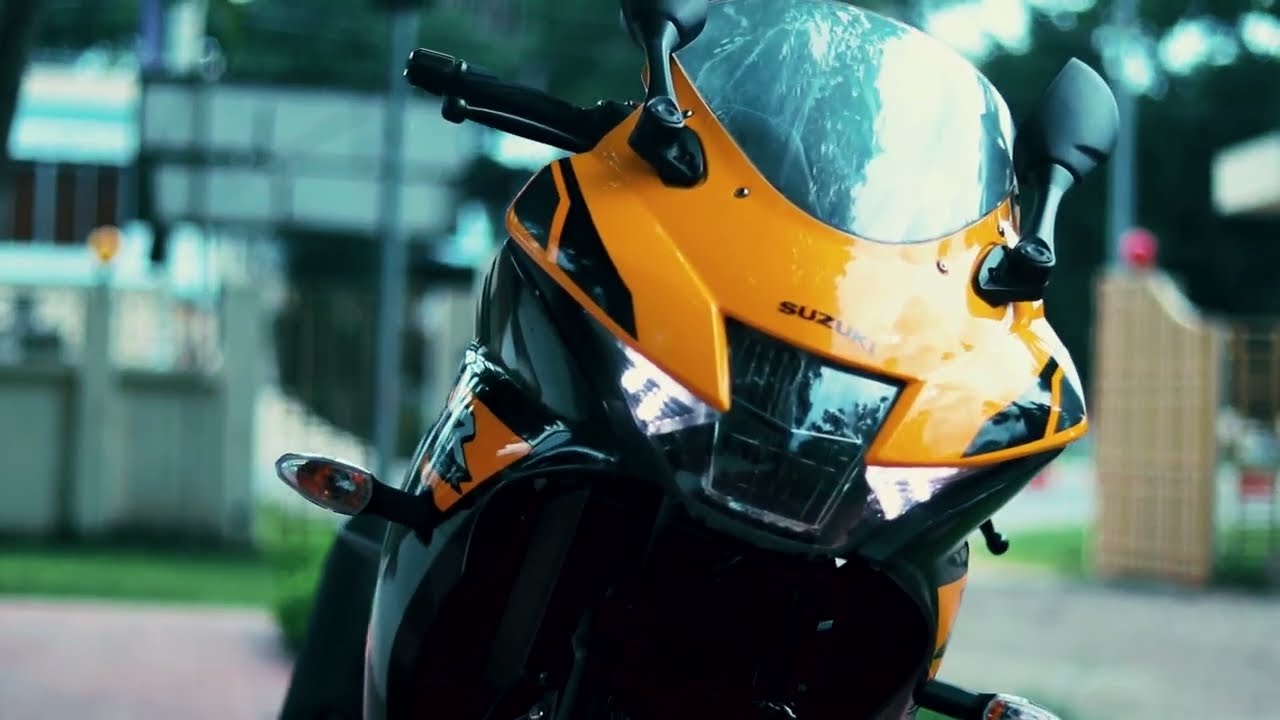 1280x720 Suzuki Gsx R 150 (ABS ). Cinematic Broll. Suzuki