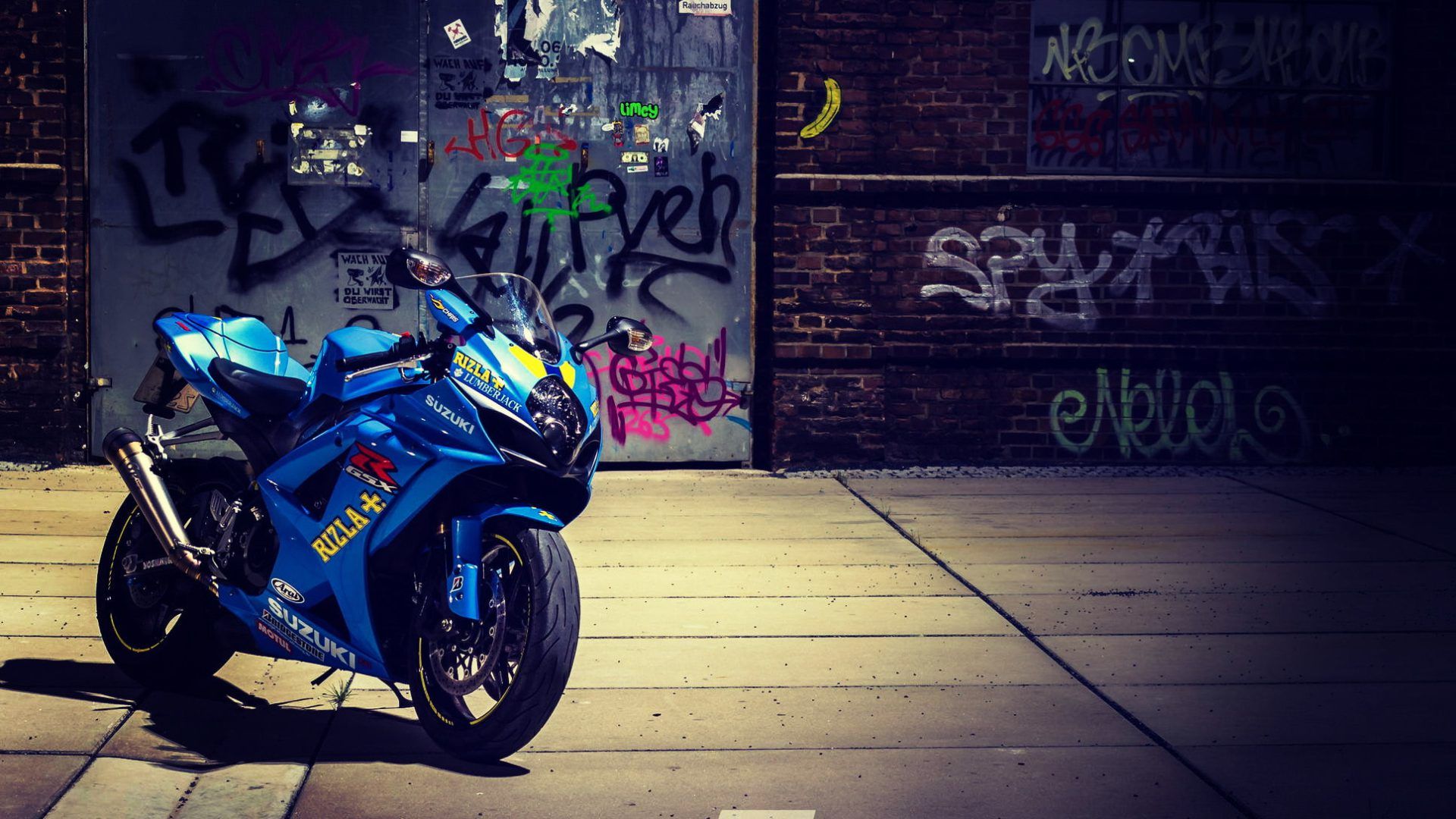 1920x1080 Suzuki GSXR 1000 Wallpaper