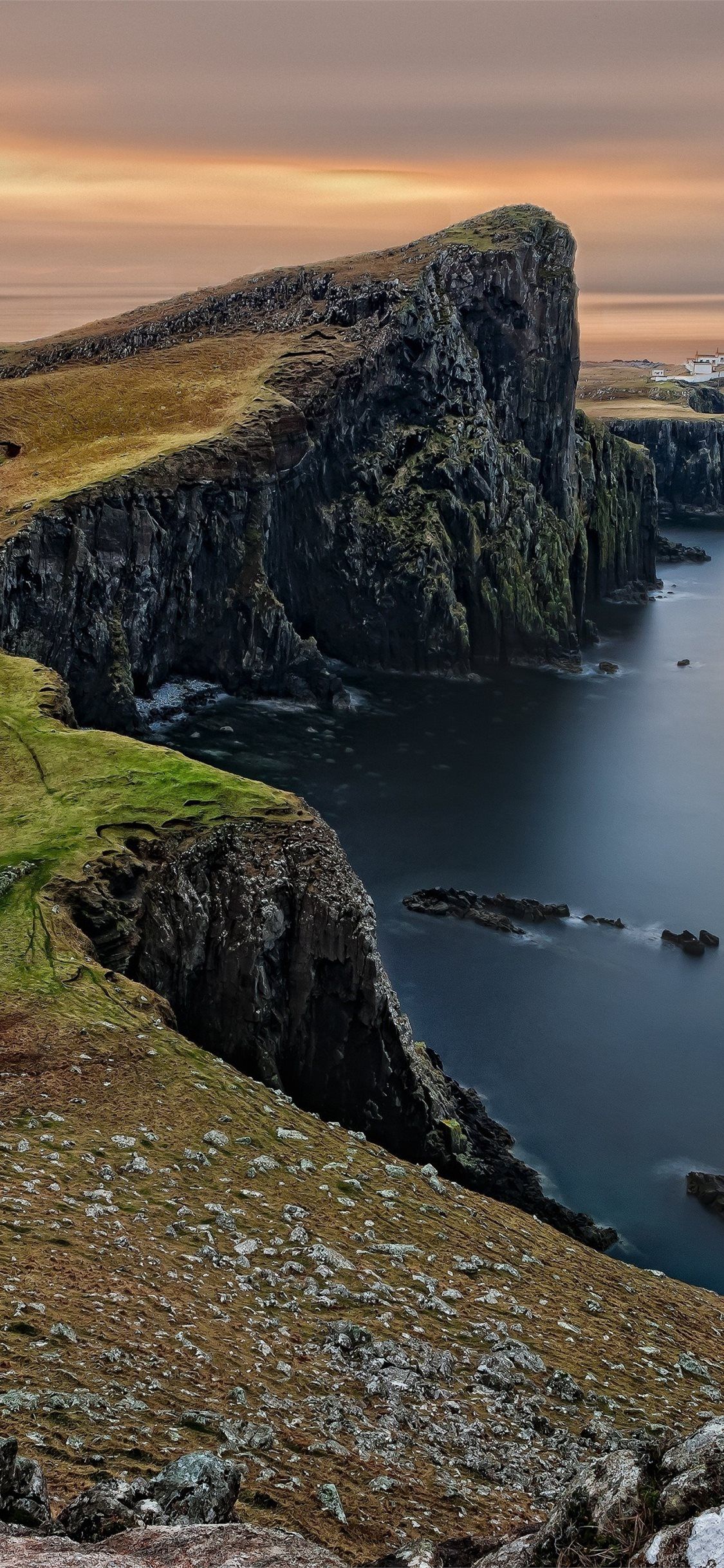 1125x2436 Scotland Cliff Lighthouse Ocean Rocks Grass for Go. iPhone Wallpaper Free Download