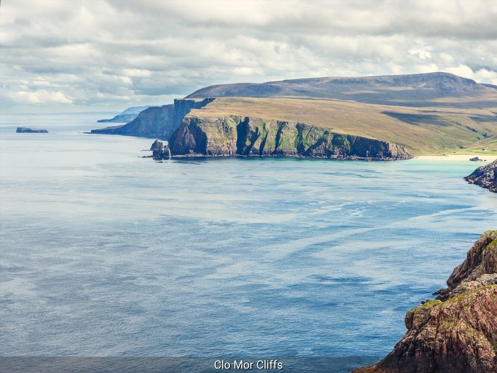 1024x768 Incredible Cliffs in Scotland (That Are Worth the Trip)