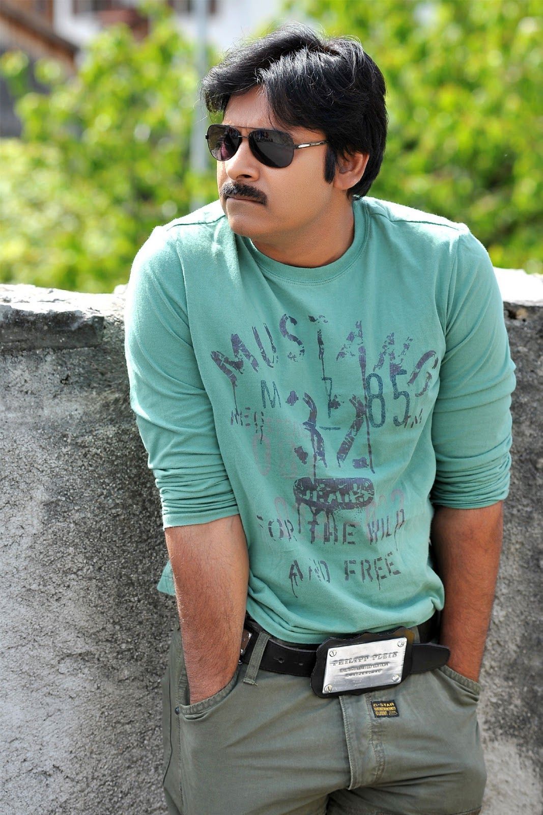 1067x1600 Khushi Pawan Kalyan Wallpaper