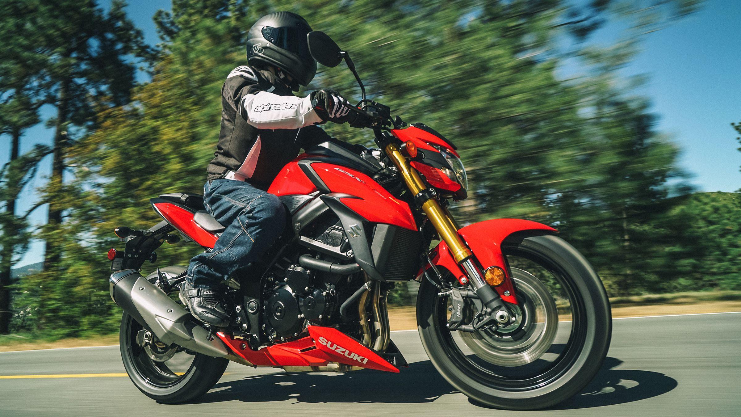 2400x1350 Suzuki GSX S750 / GSX S750Z Picture, Photo, Wallpaper