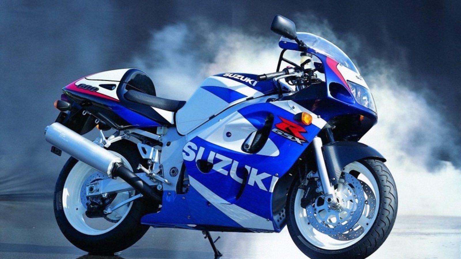 1600x900 Reasons Why The Suzuki GSX R750 Is A Supersport Legend (And 5 Models That Prove It)