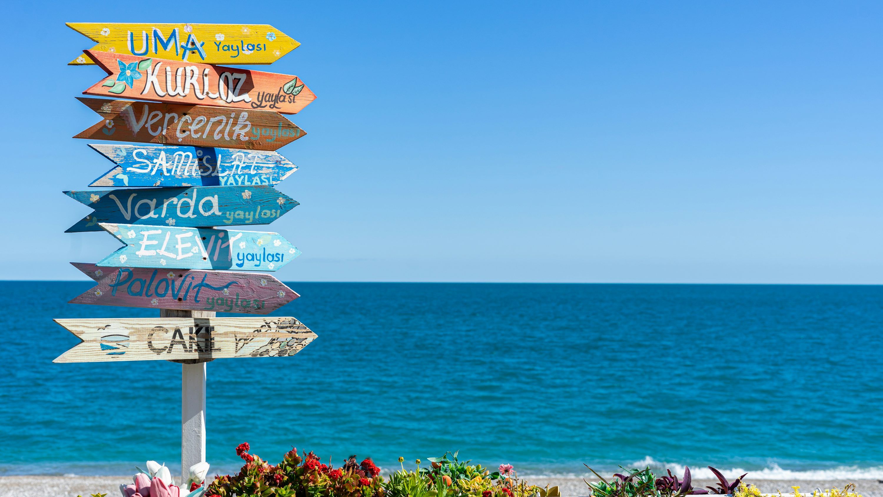 3000x1688 Beach Cafe Picture. Download Free Image