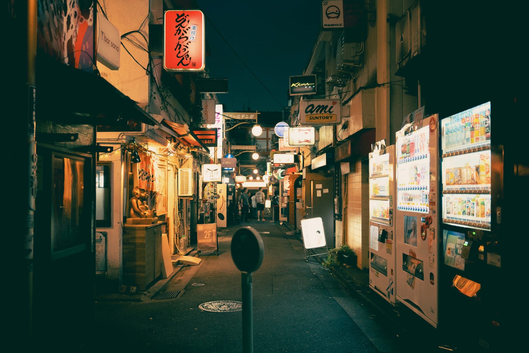 2000x1333 Golden Gai 2026: Everything You Need to Know Before Visiting. TOMOGO!