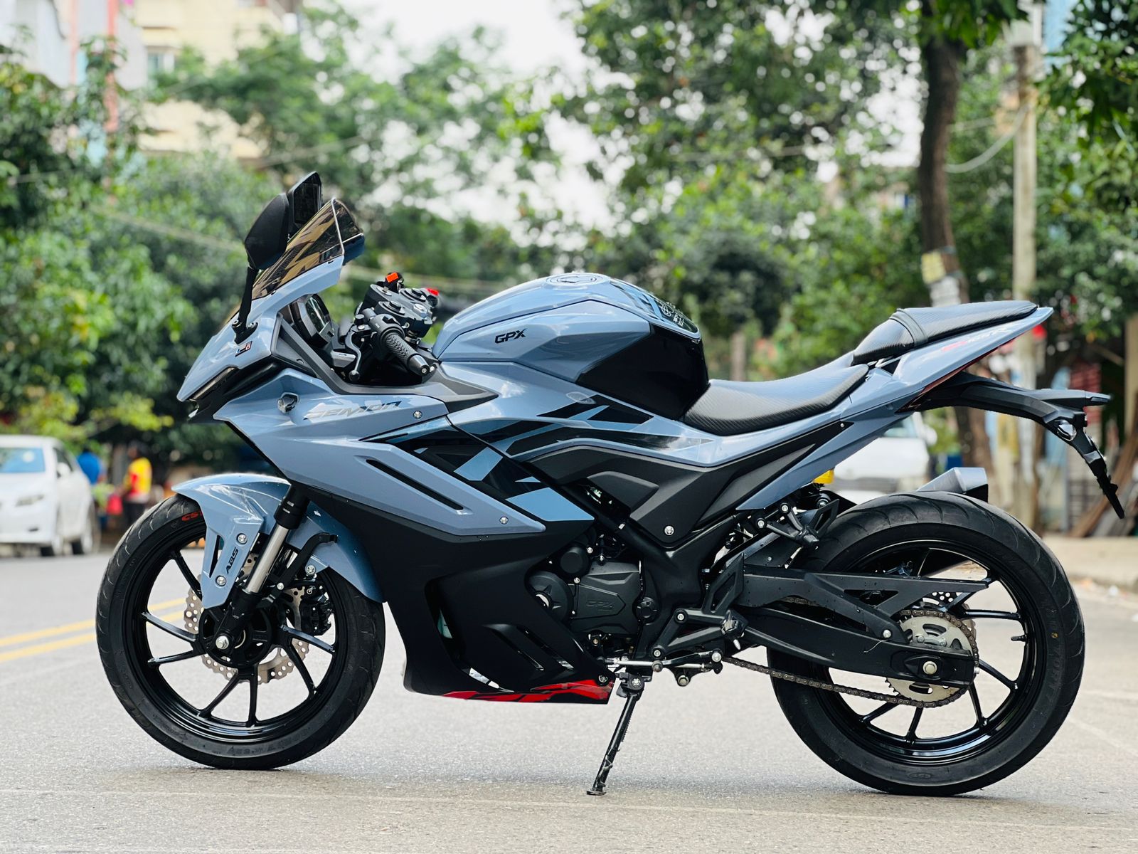 1600x1200 GPX Demon 165RR ABS Grey 160KM