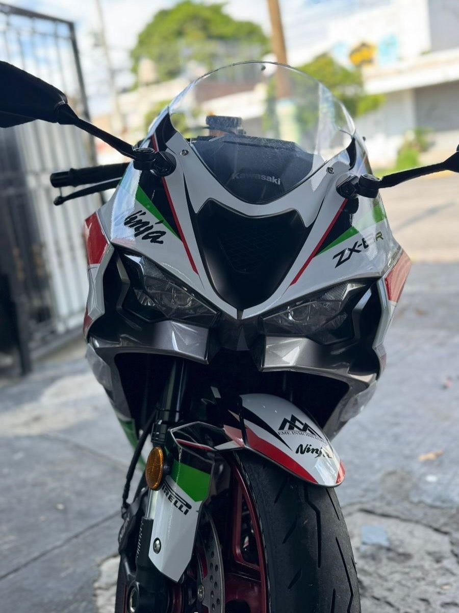 900x1200 KAWASAKI NINJA ZX 6R 2024 2026