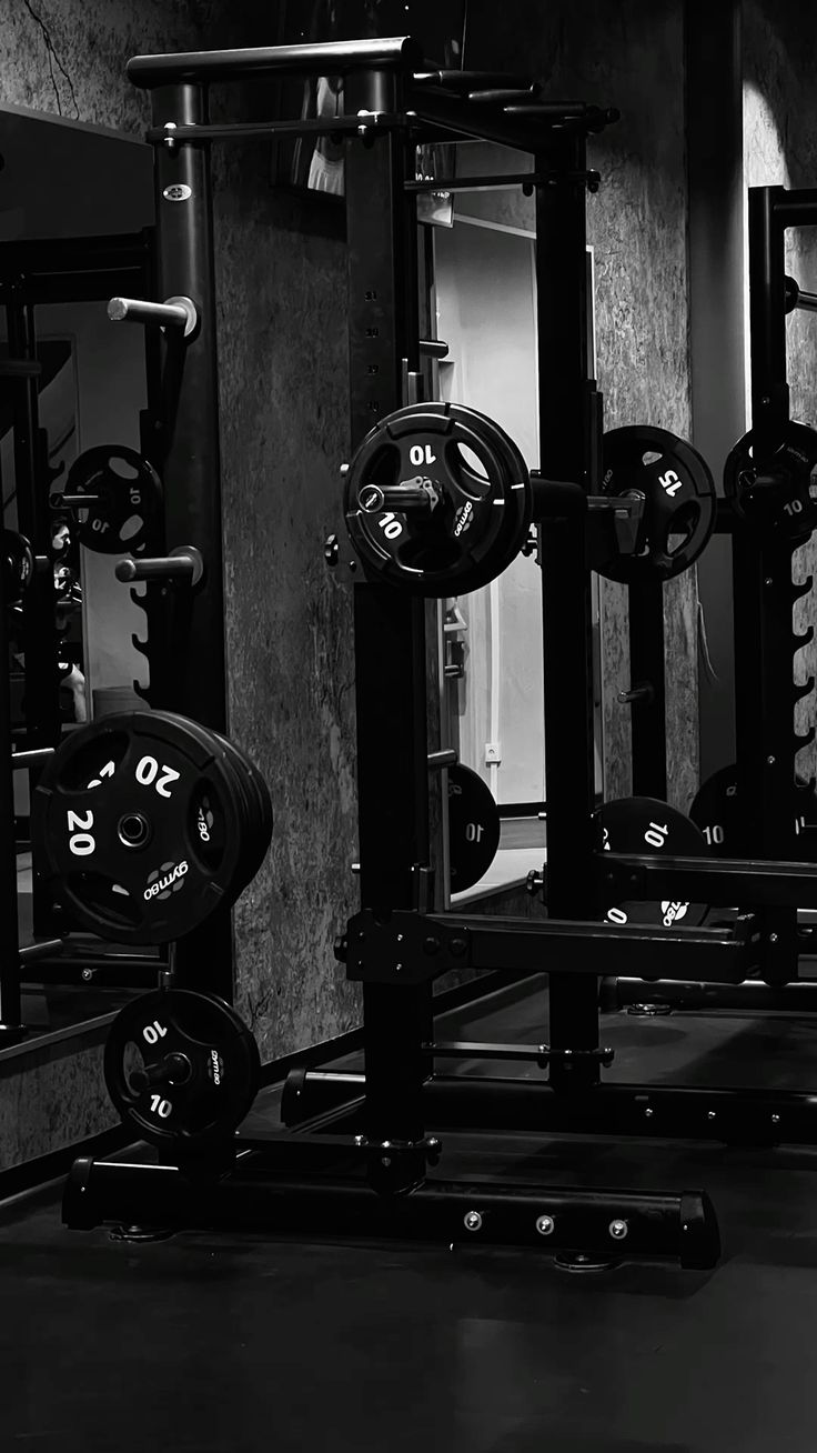 736x1308 A black and white aesthetic gym wallpaper idea