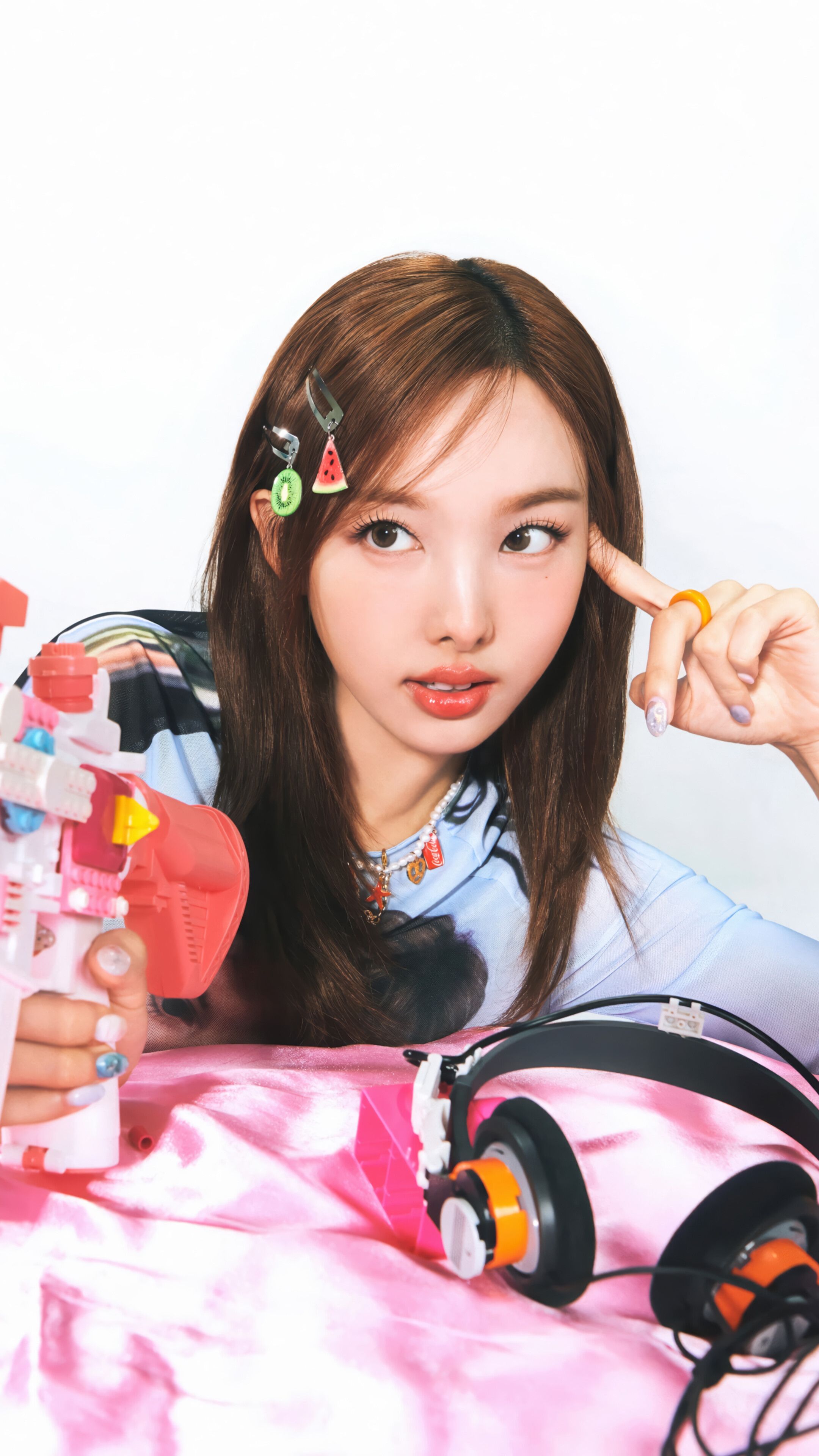 2160x3840 Nayeon TWICE 2025 Season Greetings 4K Wallpaper HD Phone iPhone a