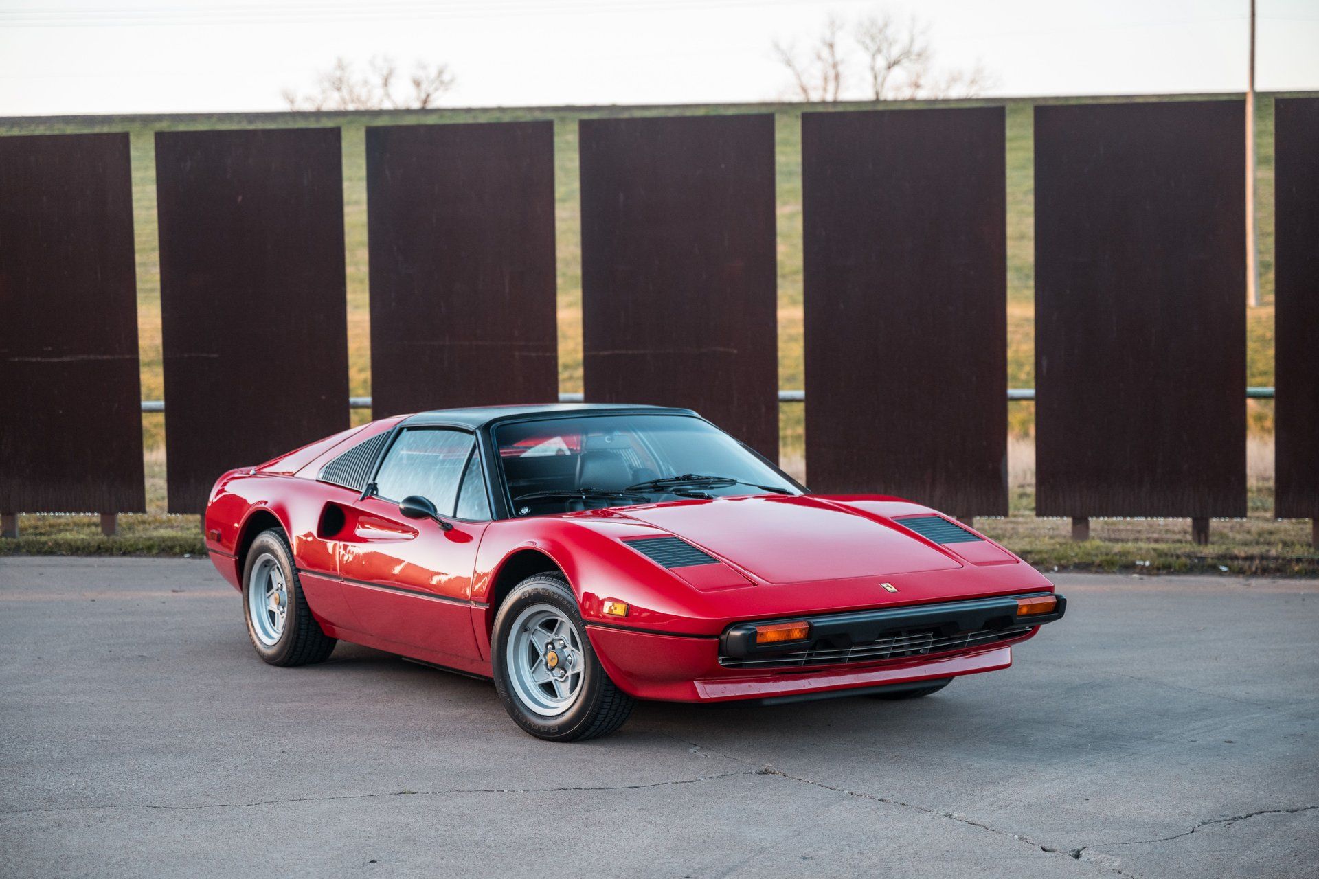 1920x1280 Ferrari 308