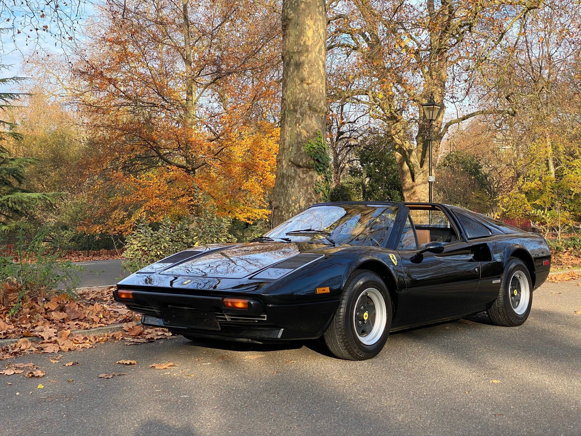 1920x1440 Ferrari 308. Graeme Hunt Ltd