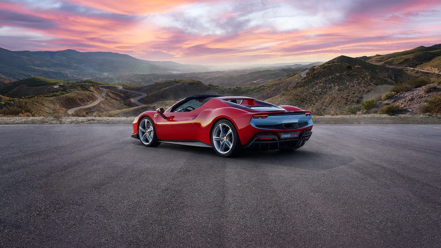 1440x810 Ferrari 296 GTS Is A V Plug In Drop Top