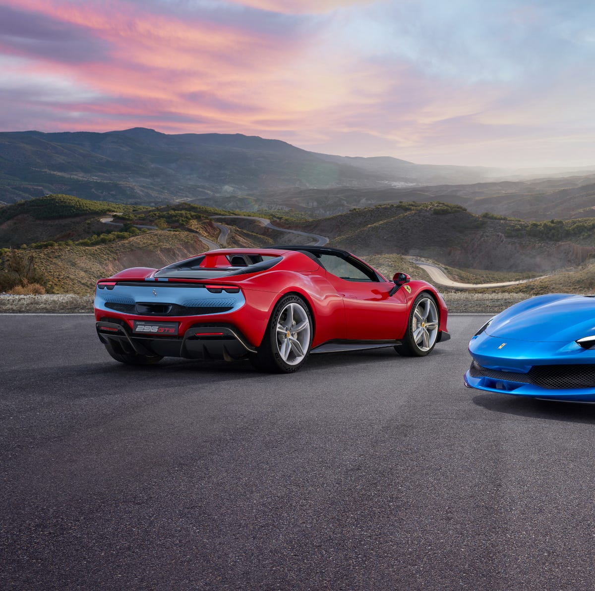 1200x1193 Gallery: 2022 Ferrari 296 GTS Photo