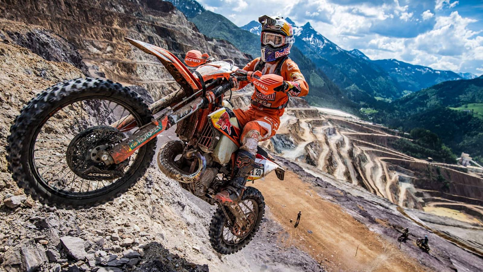 1600x900 This Is The World's Most Insane Dirt Bike Race