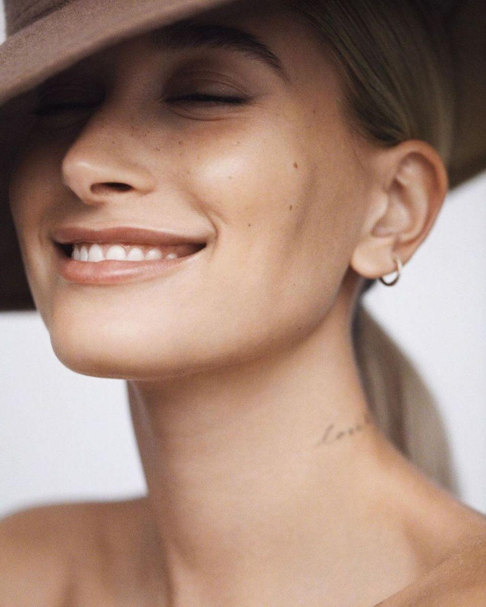 961x1200 Hailey Baldwin wallpaper