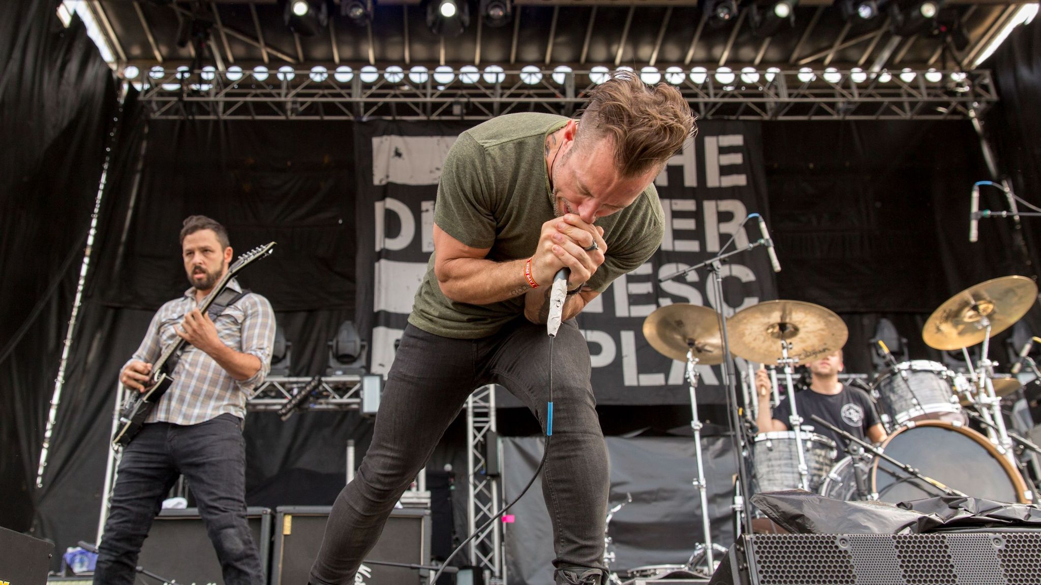 2048x1152 US band The Dillinger Escape Plan in tour bus crash in Poland. Ents & Arts News