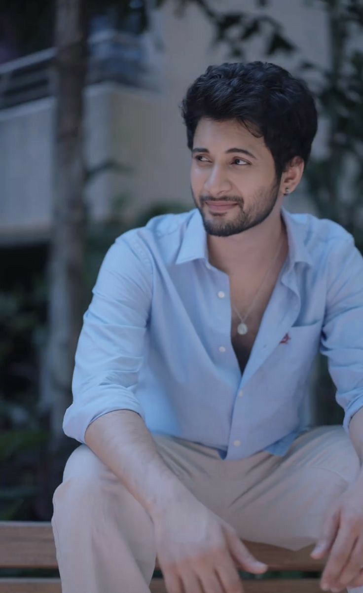 736x1202 Rohit saraf and prajakta koli mismatched. Rohit saraf wallpaper, Rohit saraf cute, Indian boys